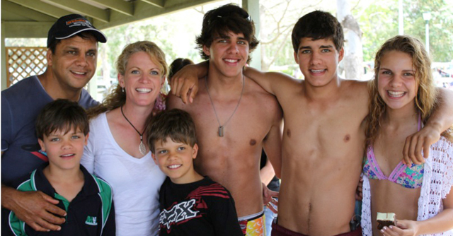 Tackle This: Pro Rugby Player And Family Face Diabetes x5 | The LOOP Blog